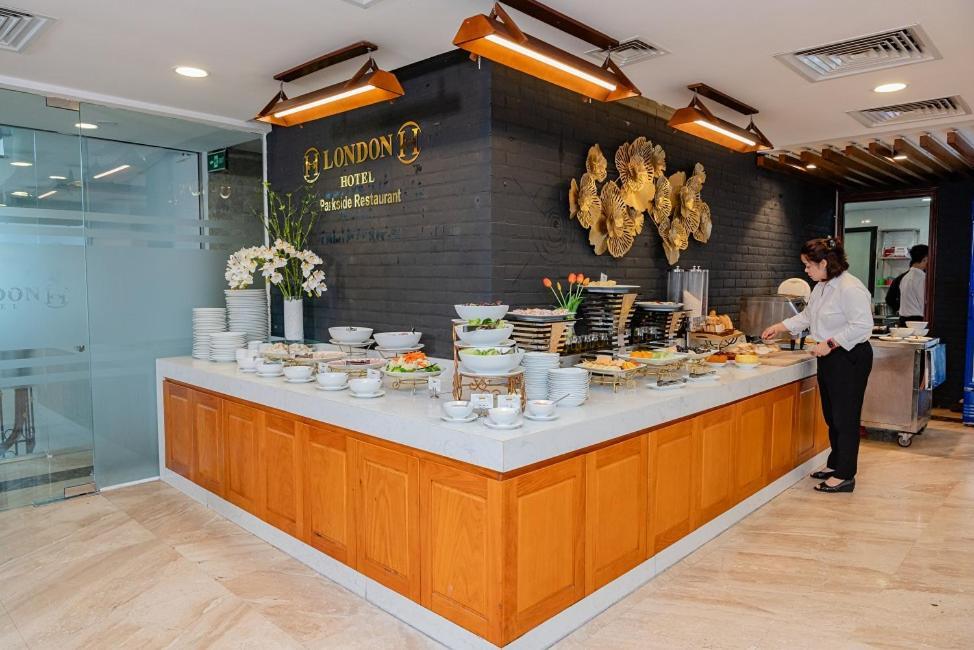 河内伦敦酒店 外观 照片